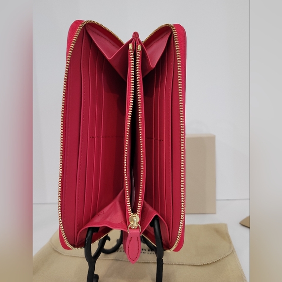 BURBERRY Wallet, Excelent Condition, 7.5"×4" - Picture 9 of 11